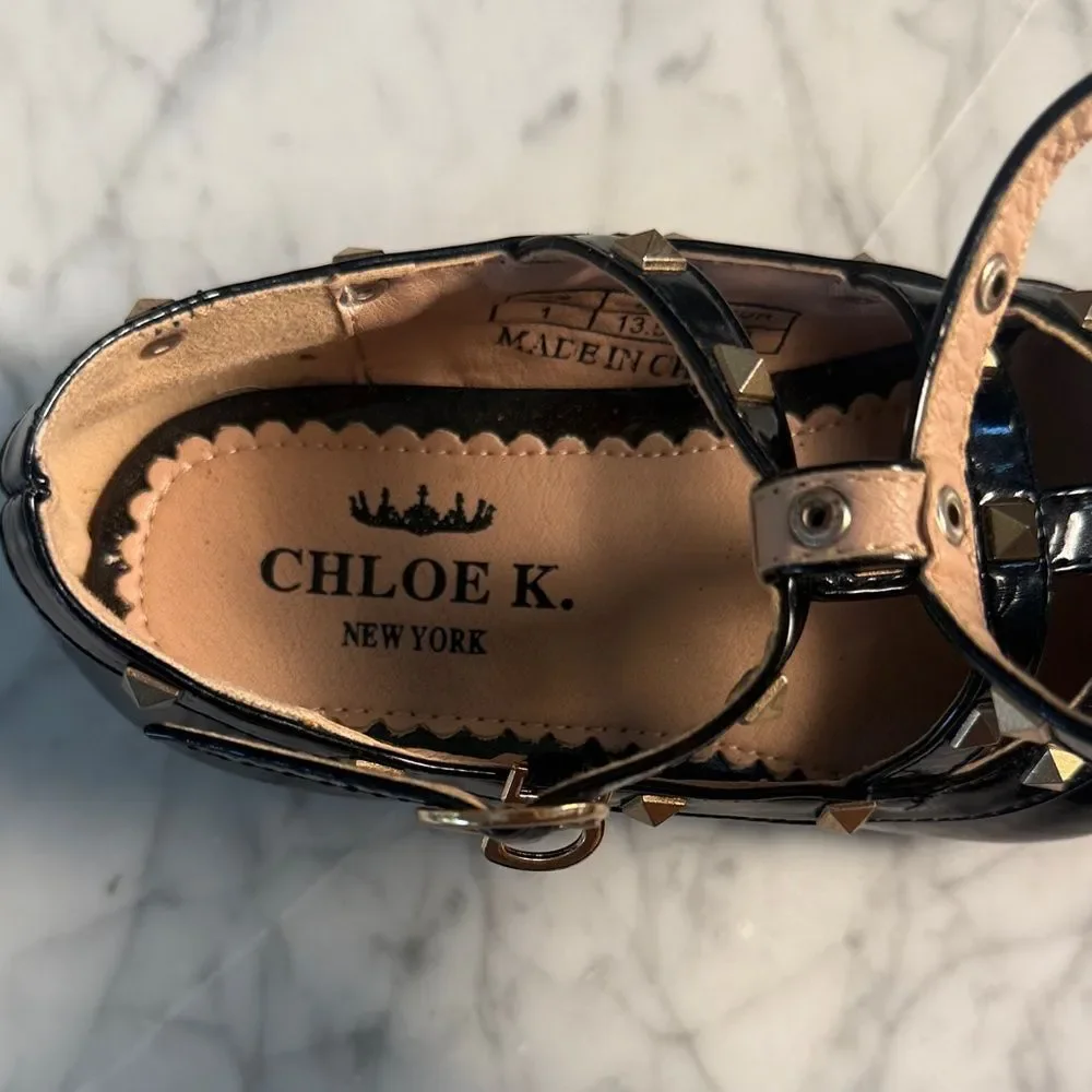 Chloe K. New York Camilla Rock Stud Shoes Sz 1